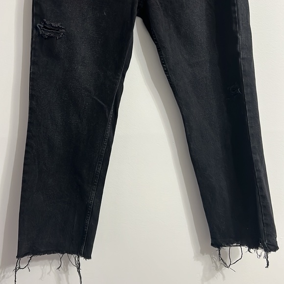 ZARA stone washed black/Grey mid rise straight distressed jeans Sz 8 barely worn - Picture 6 of 8
